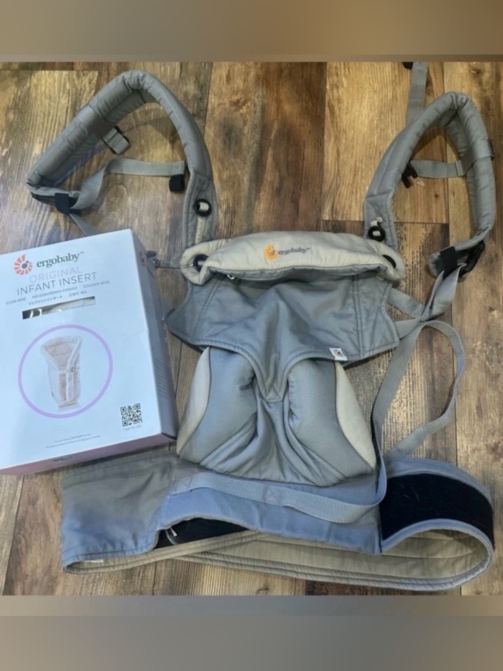 Ergobaby Gray carrier 360 Four position